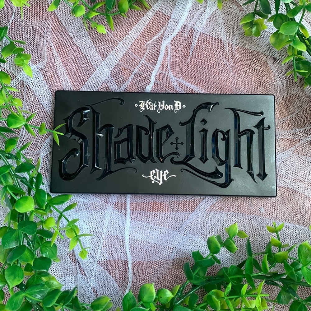 KVD LIGHT & SHADE GLIMMER